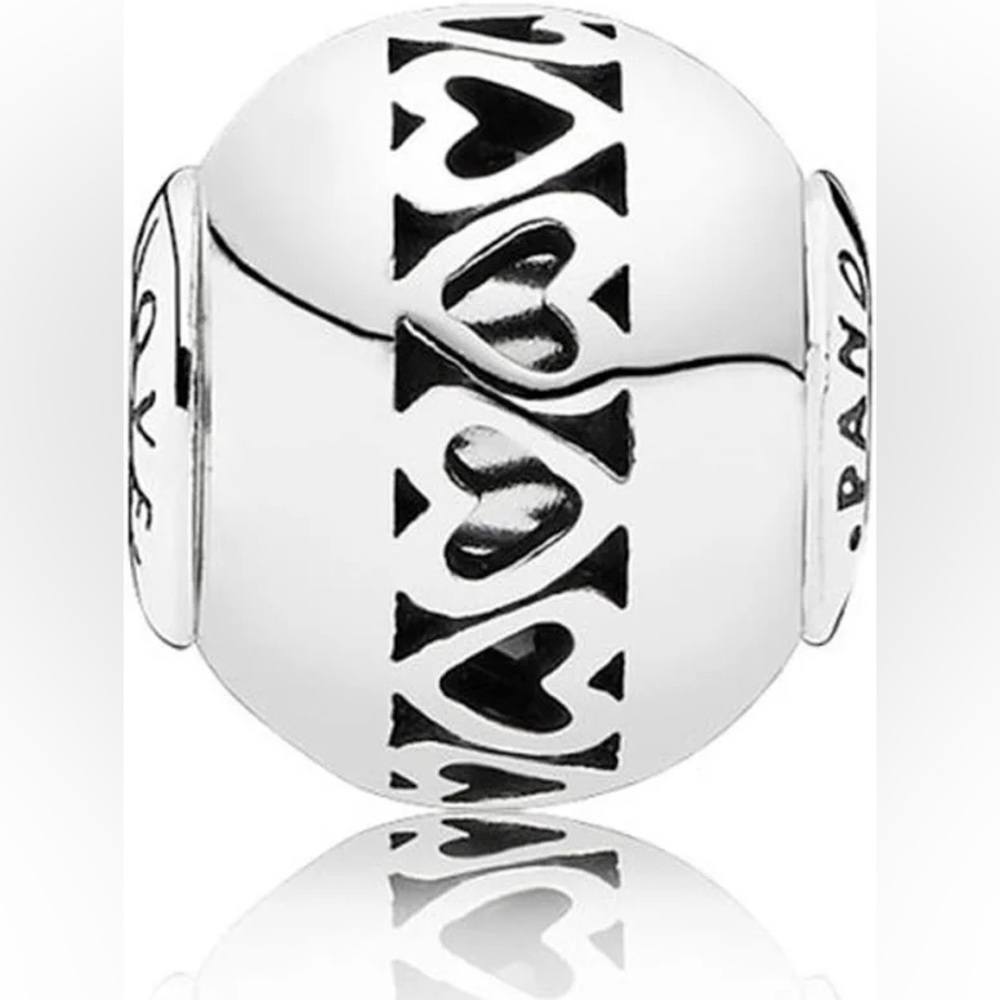 Authentic Pandora Essence LOVE Charm #796070 Sterling Silver Heart Design ❤️